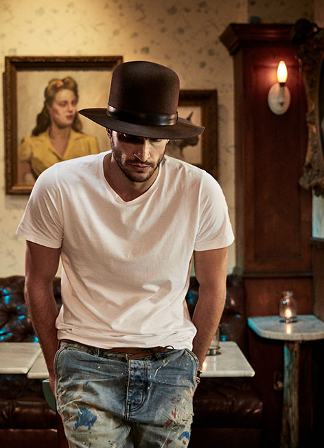 Da vecchio jeans a cappello per l'inverno il gioco è facile: in 5